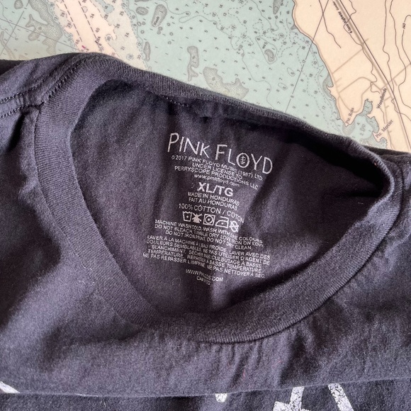 🤘🏻Pink Floyd Dark Side of the Moon Graphic Cutoff Tee - Picture 3 of 4